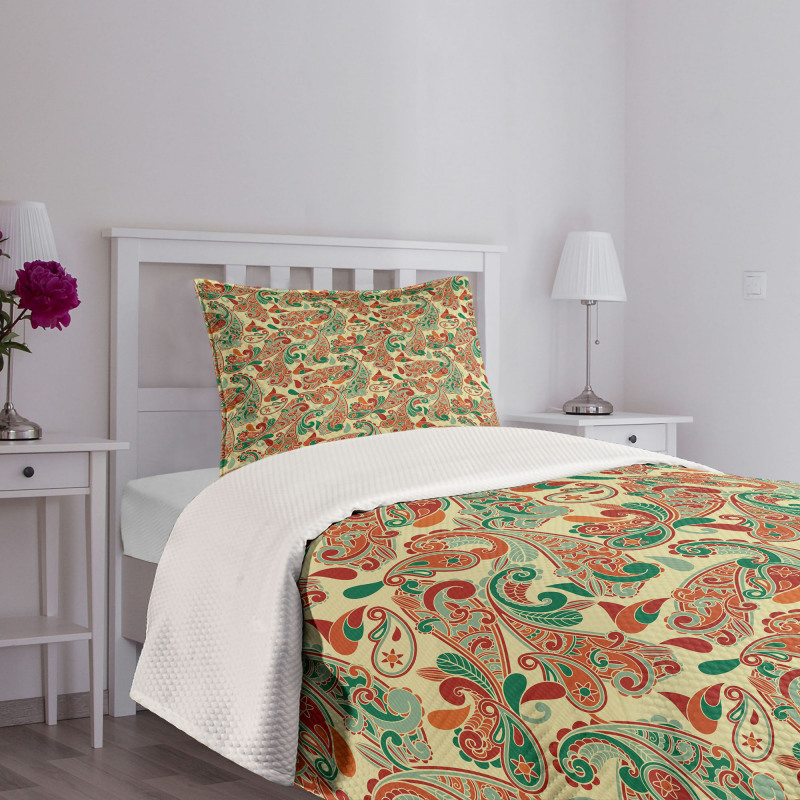 Paisley Style Leaves Bedspread Set