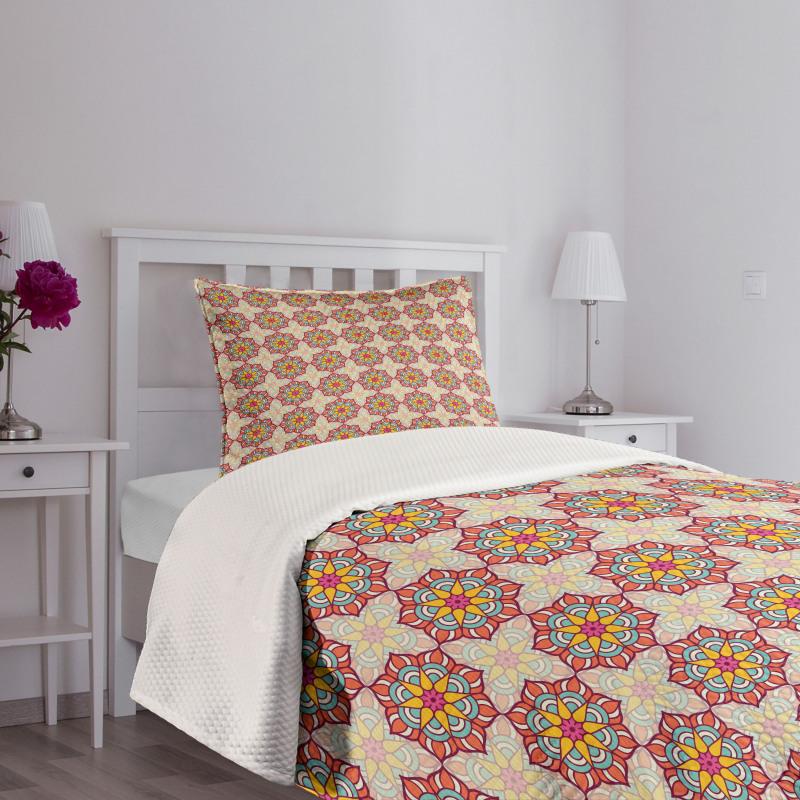 Mosaic Ornate Blossoms Bedspread Set