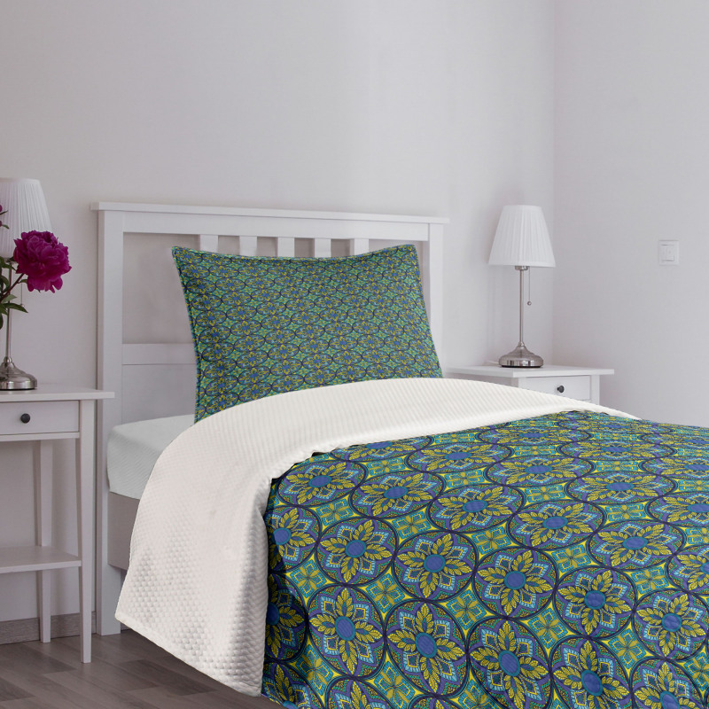 Mosaic Tiles Pattern Bedspread Set