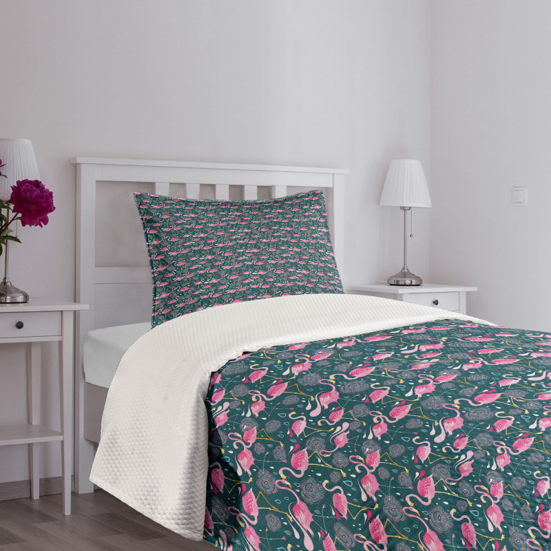 Exotic Bird Pattern Bedspread Set