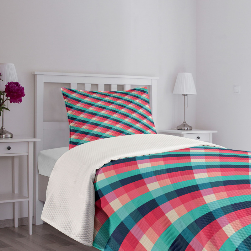 Diagonal Grid Rhombuses Bedspread Set