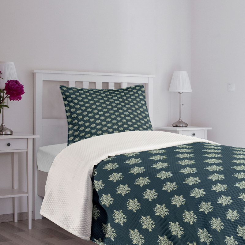 Damask Swirls Leaves Bedspread Set