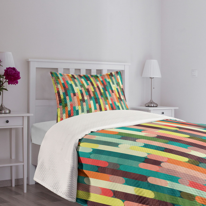 Colorful Grunge Stripes Bedspread Set