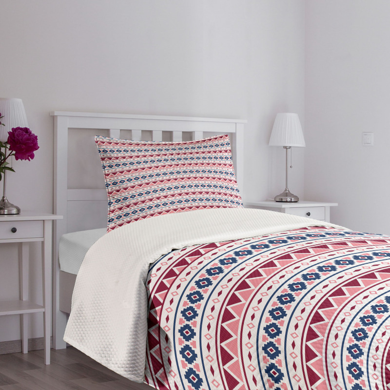 Pattern Triangles Bedspread Set