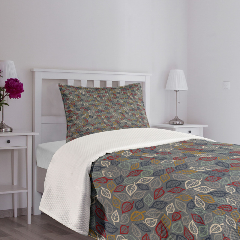 Faded Toned Leaves Art Bedspread Set