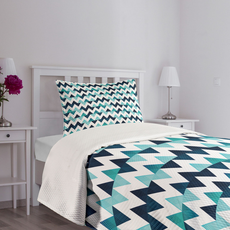 Modern Zig Zag Bedspread Set