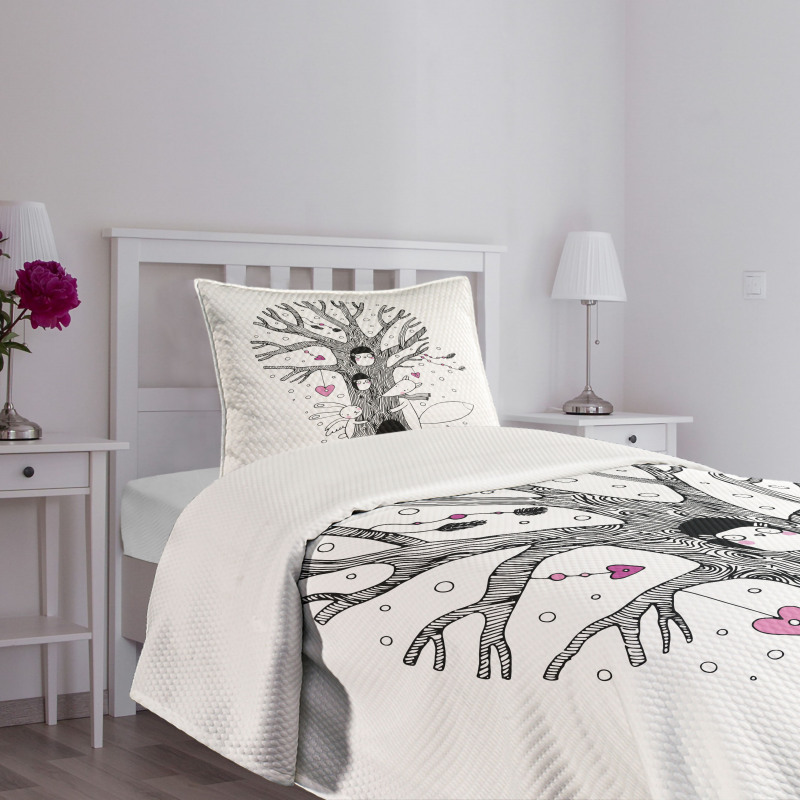 Tree Playing Children Bedspread Set