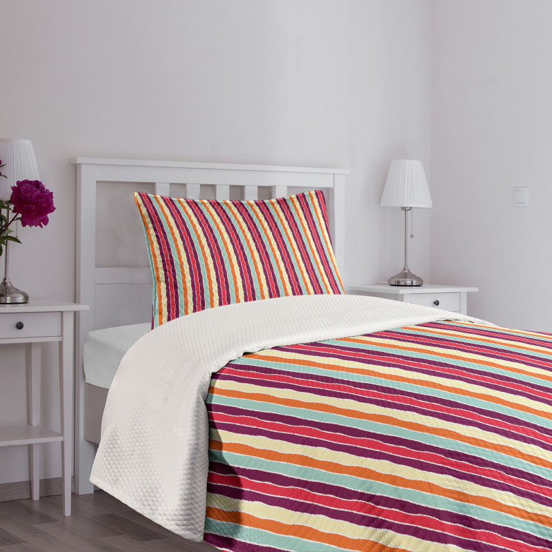 Lines Torn Effect Bedspread Set