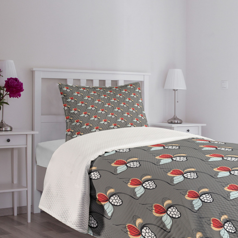 Abstract Herb Motifs Bedspread Set