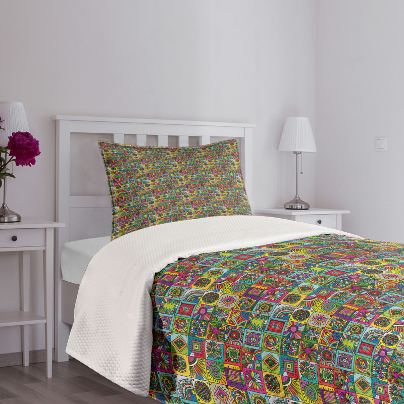 Grid Geometric Squares Bedspread Set