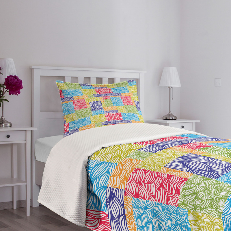 Flourishing Nature Motif Bedspread Set