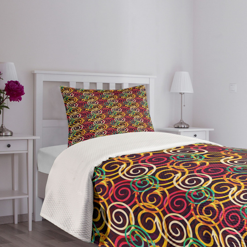 Curved Spiral Arrows Bedspread Set