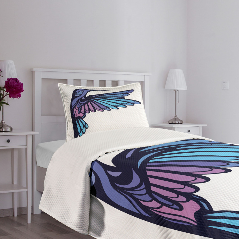 Exotic Hummingbird Bedspread Set