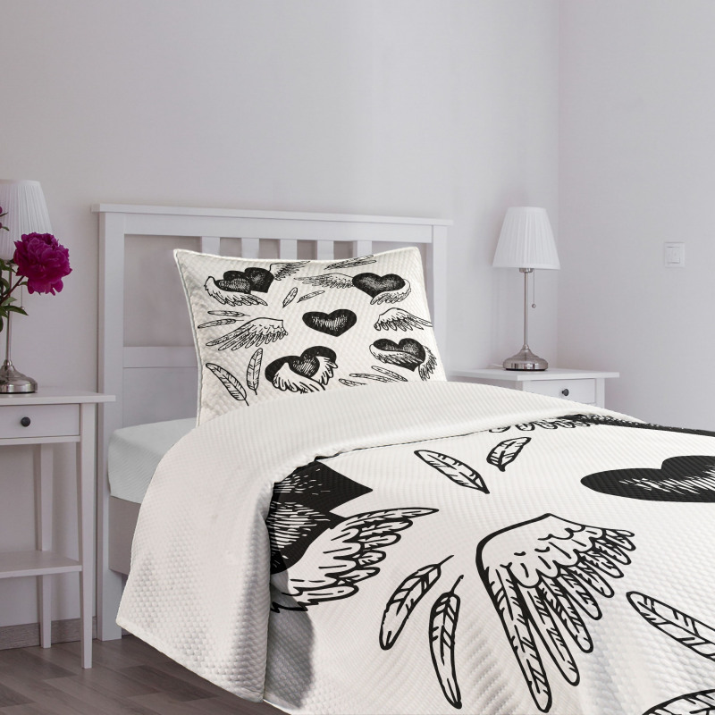 Romantic Hearts Wings Bedspread Set