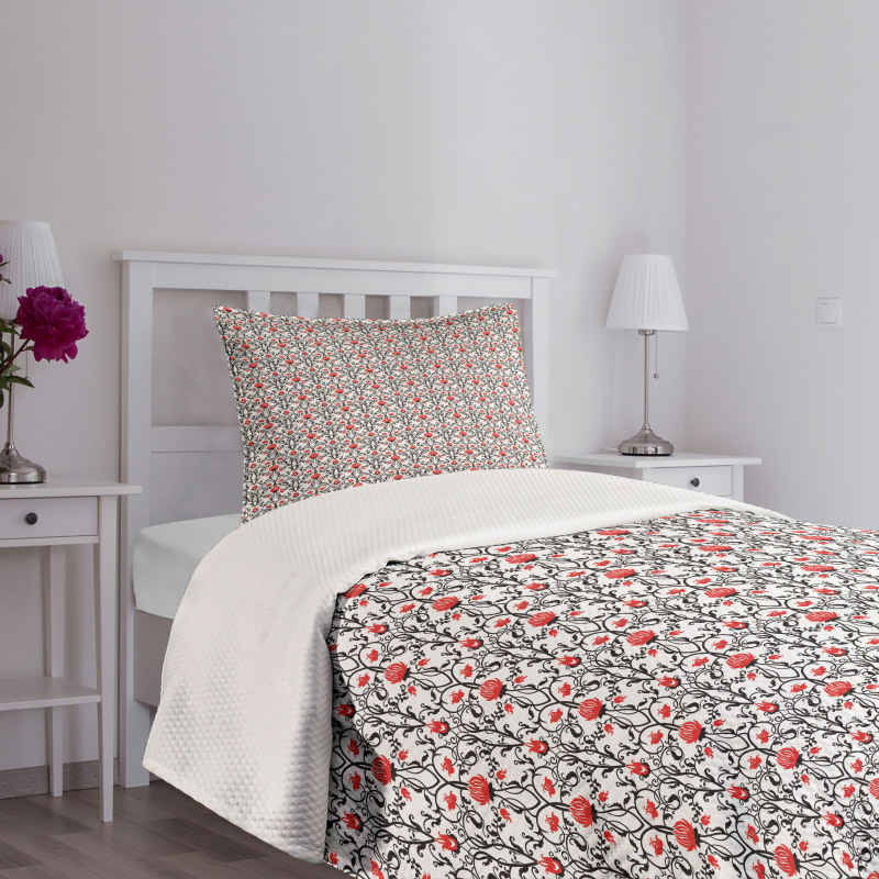 Rococo Tulip Bloom Bedspread Set