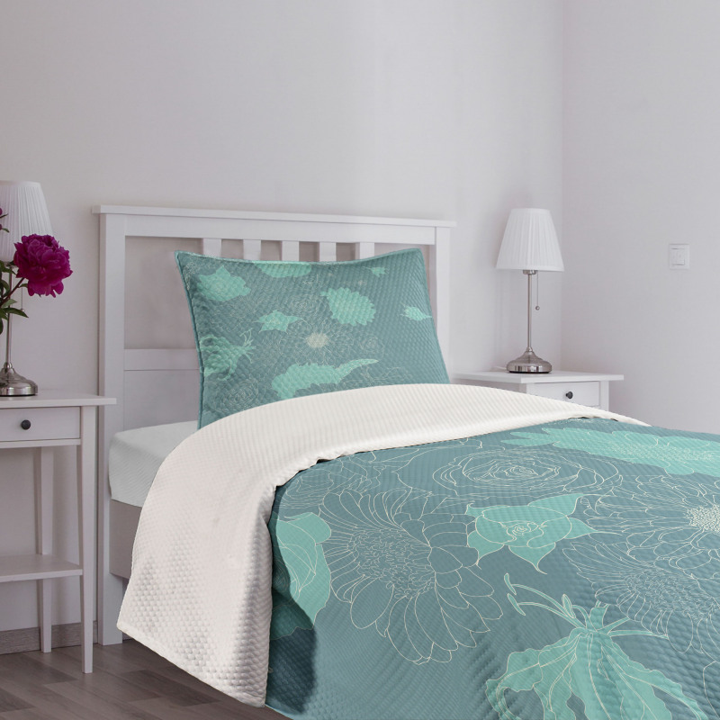 Exotic Blossoms Bedspread Set