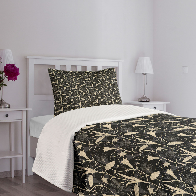 Mother Nature Blossoms Bedspread Set