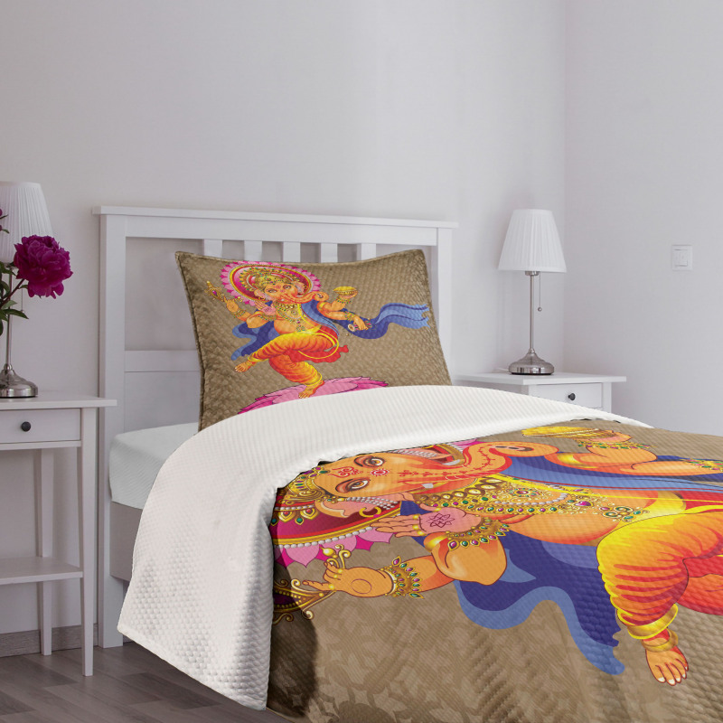 Dancing Asian Icon Bedspread Set