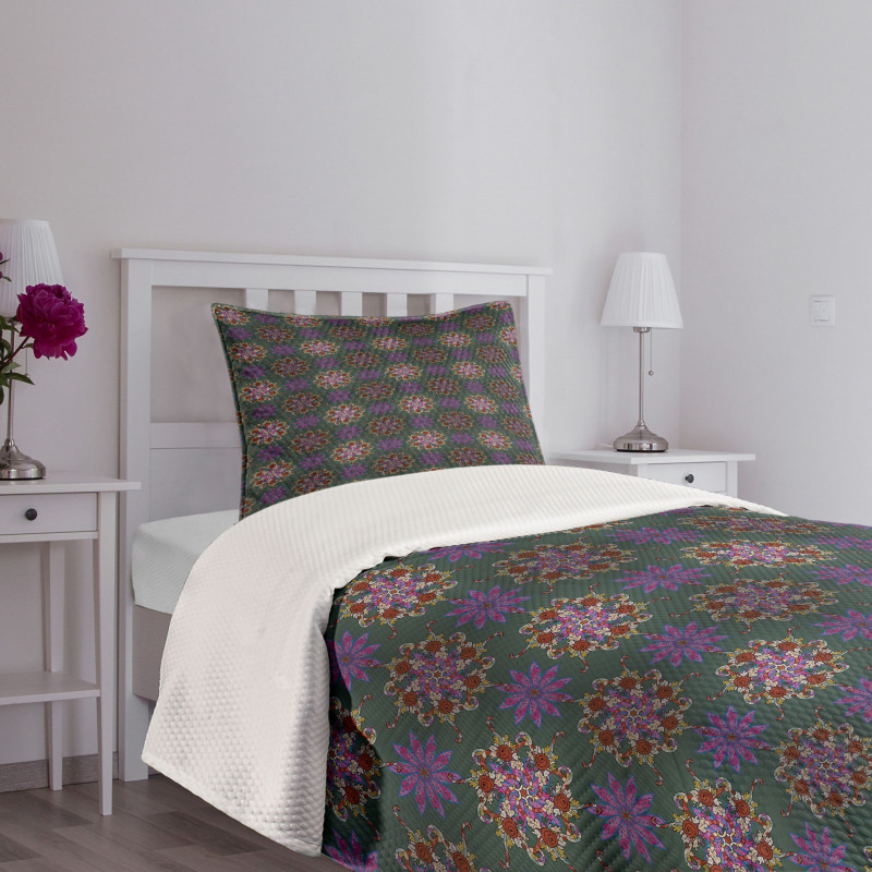 Colorful Abstract Curve Bedspread Set