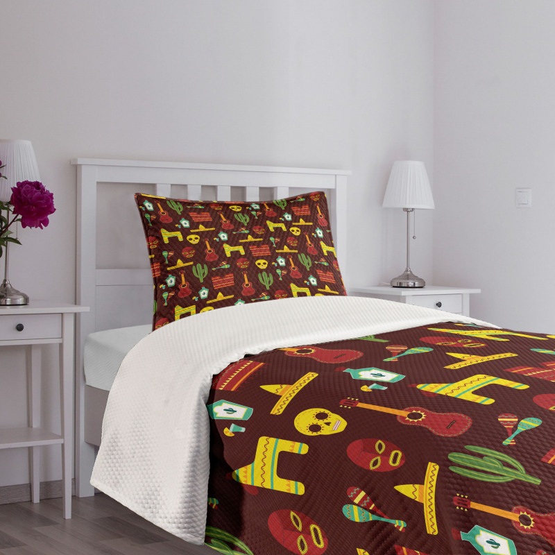 Tequila and Saguro Bedspread Set