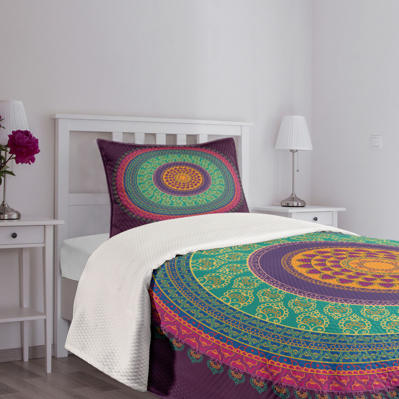 Curls and Petals Oriental Bedspread Set