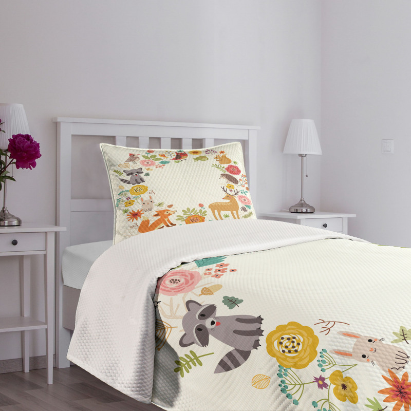 Cartoon Wildlife Pattern Bedspread Set