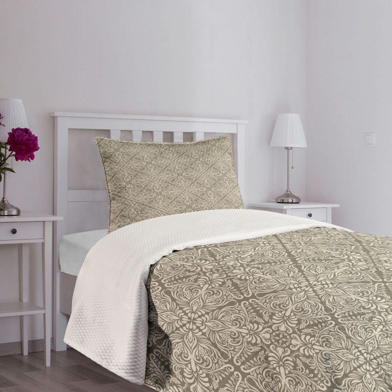 Floral Damask Bedspread Set