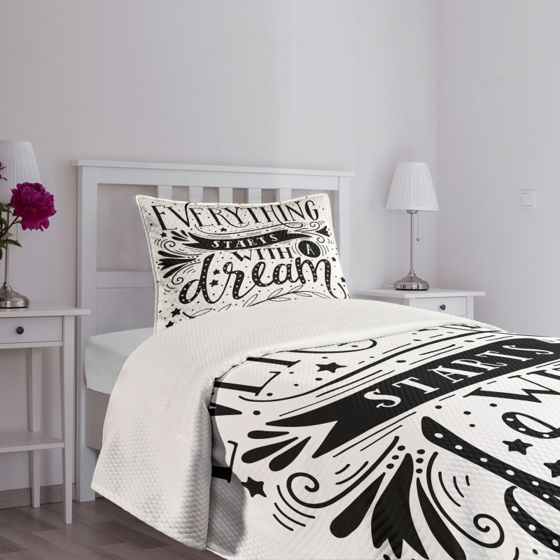 Dream Words Bedspread Set