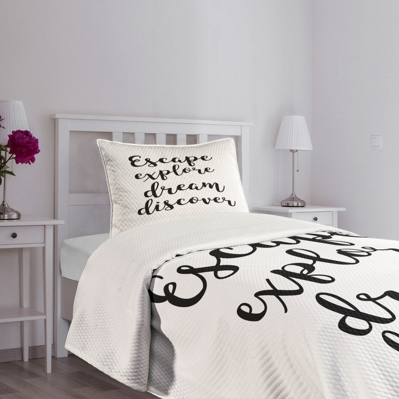 Brush Calligraphy Dream Bedspread Set