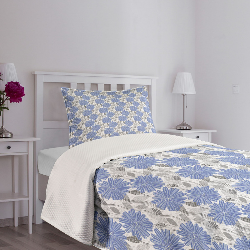 Cornflower Blossom Bedspread Set