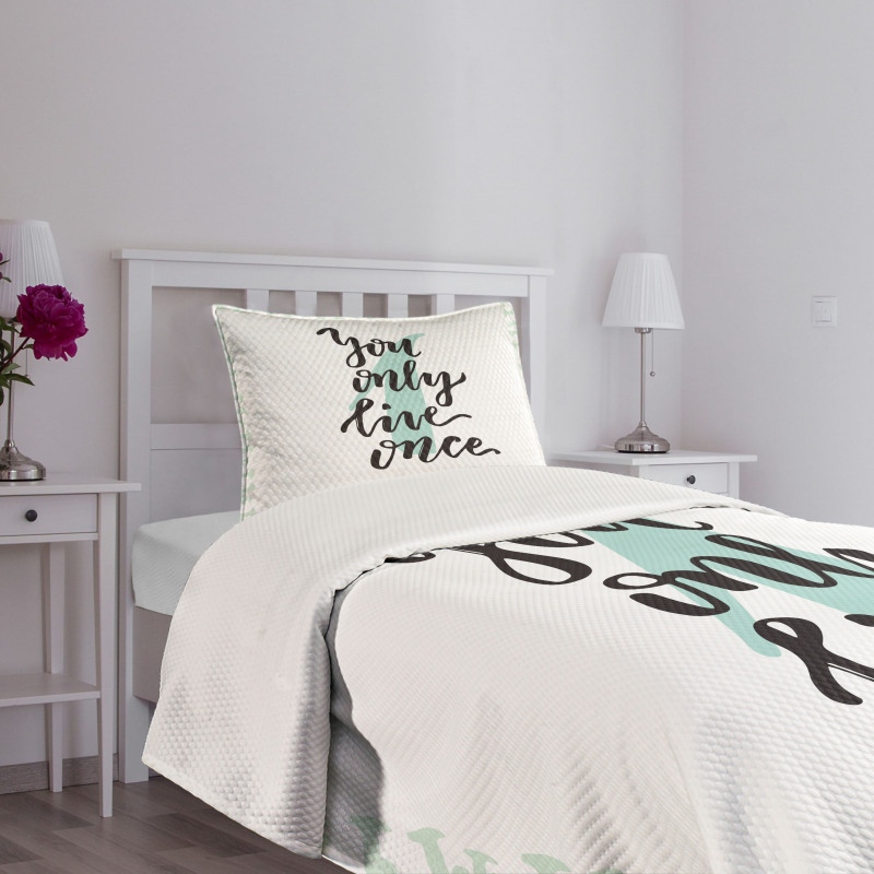 Hand Lettering Calligraphy Bedspread Set