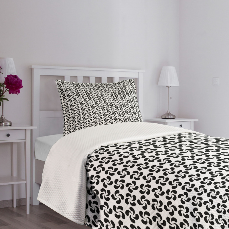 Monochrome Floral Bedspread Set