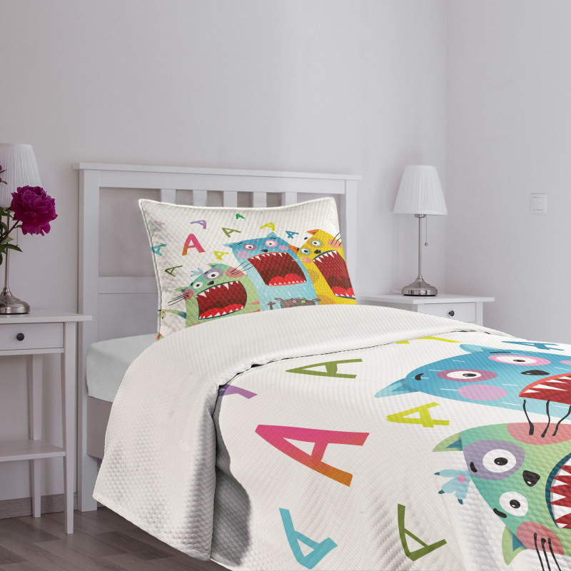 Cartoon Cats and Rat Bedspread Set