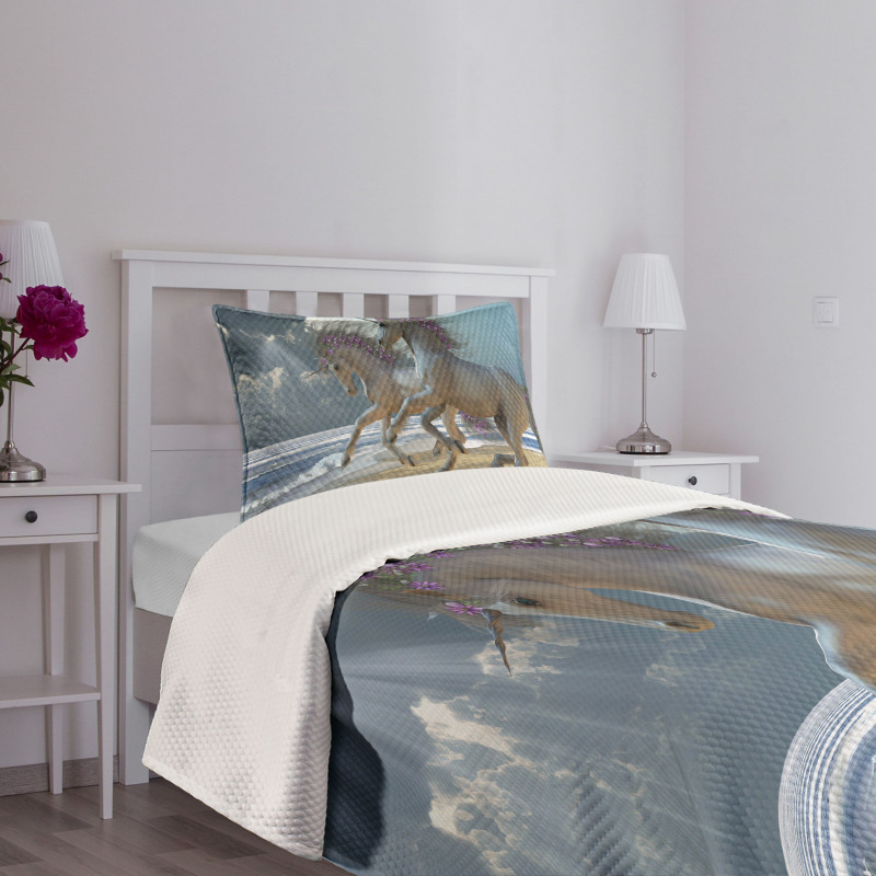 Flower Adorned Mane Horse Bedspread Set