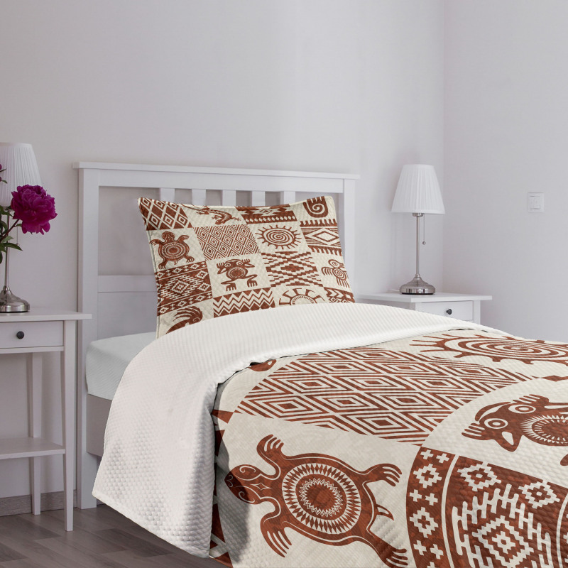 Grunge Native Tile Bedspread Set