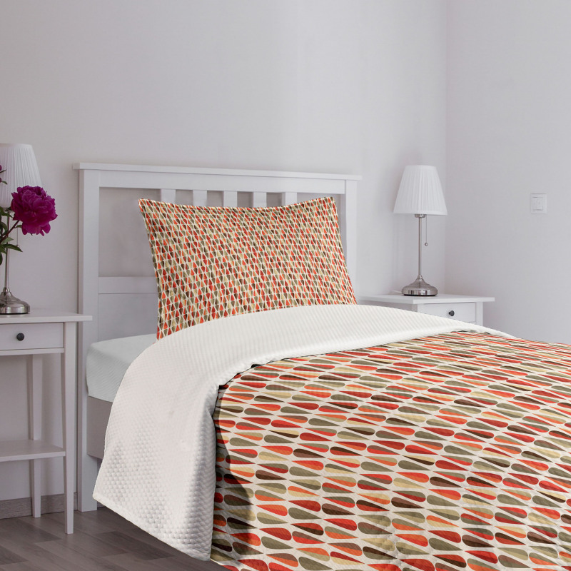 Simplistic Mosaic Bedspread Set