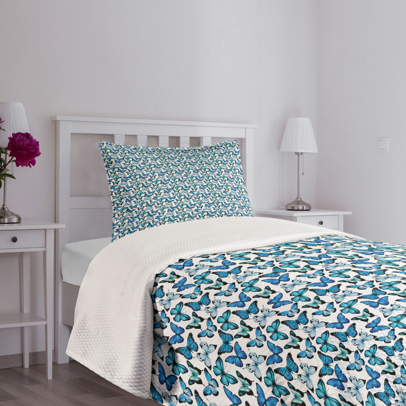 Watercolor Wings Bedspread Set