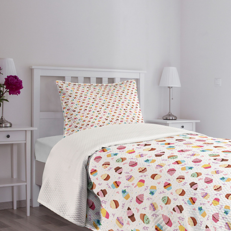Creamy Colorful Cupcakes Bedspread Set