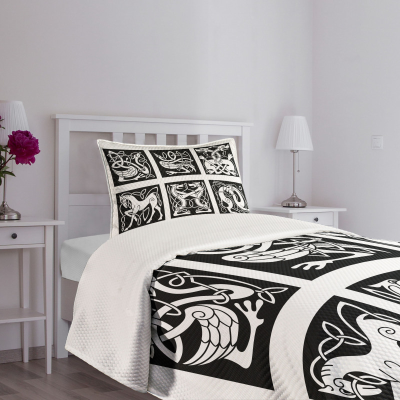 Tribal Abstract Animals Bedspread Set