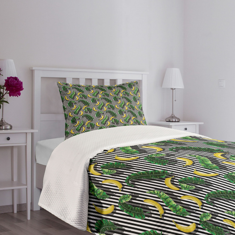 Yummy Banana and Leaves Bedspread Set