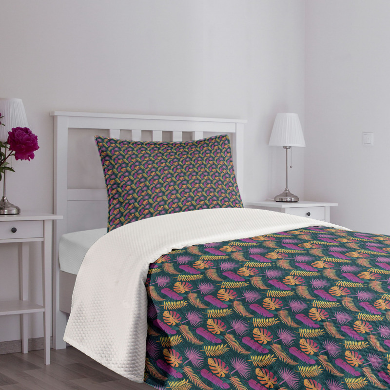 Exotic Flora Foliage Bedspread Set