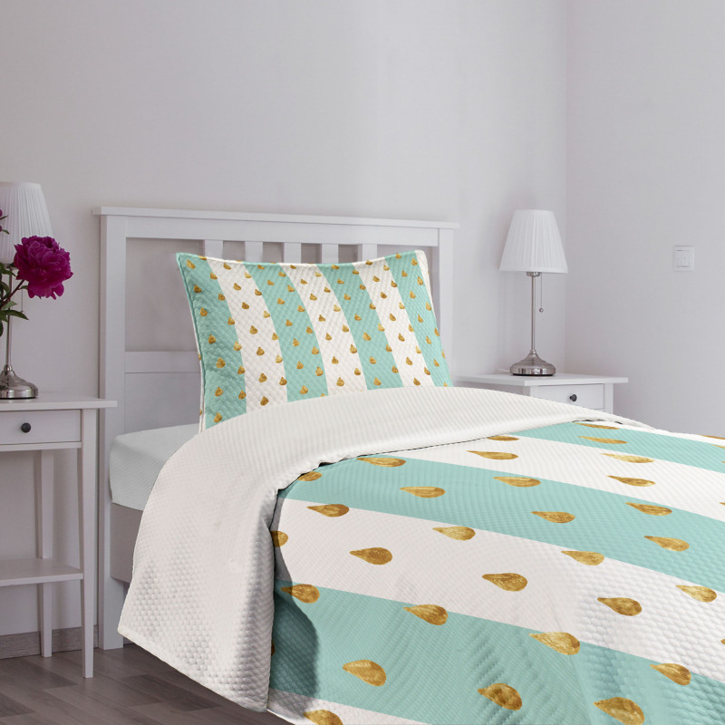 Drops on Bold Stripes Bedspread Set