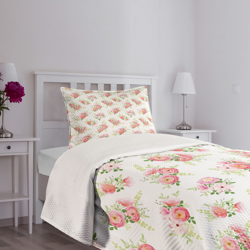 Delicate Rose Bouquet Bedspread Set