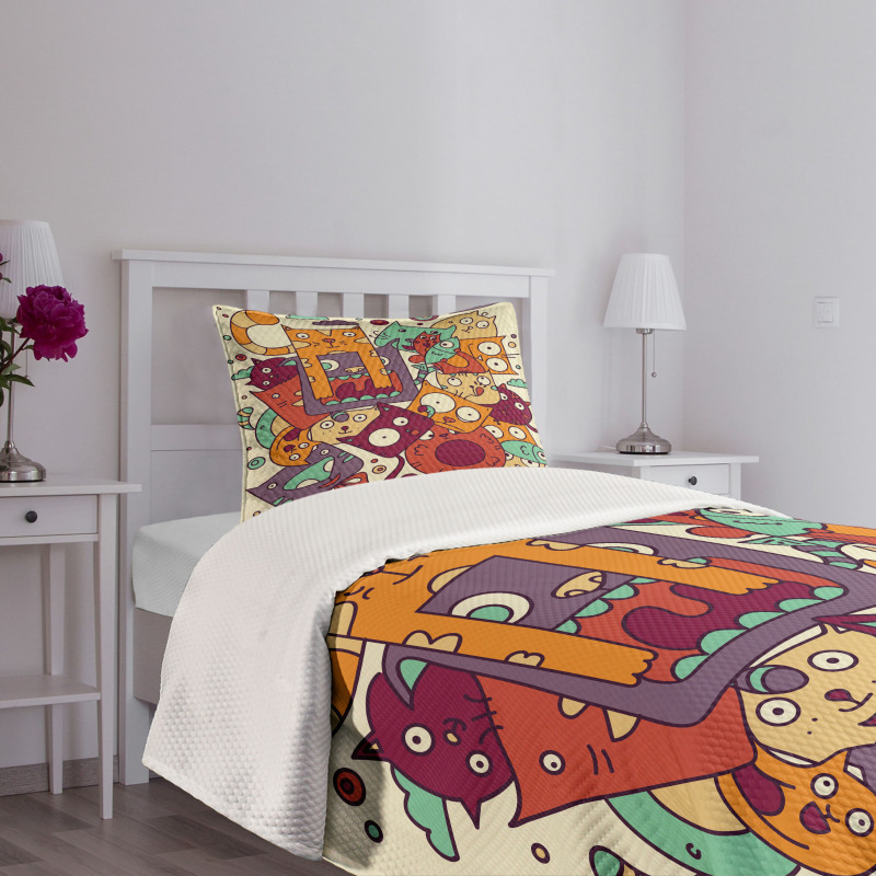 Absurd Doodle Bedspread Set