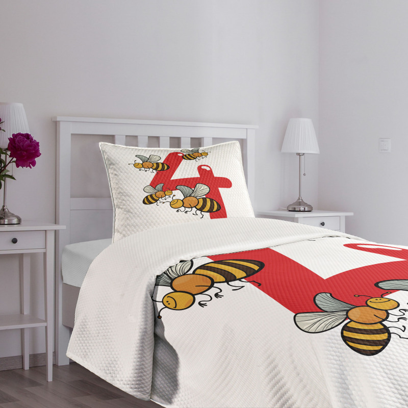 4 Hardworking Bees Bedspread Set