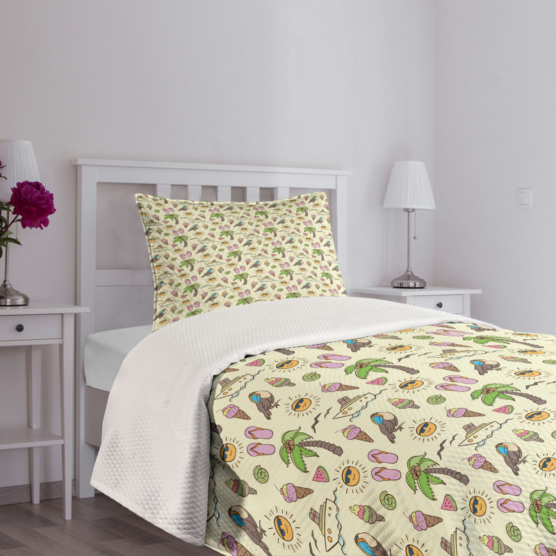 Ice Cream and Toucan Bedspread Set