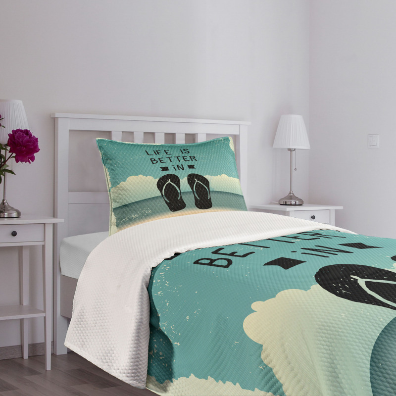 Scribbled Sandals Bedspread Set