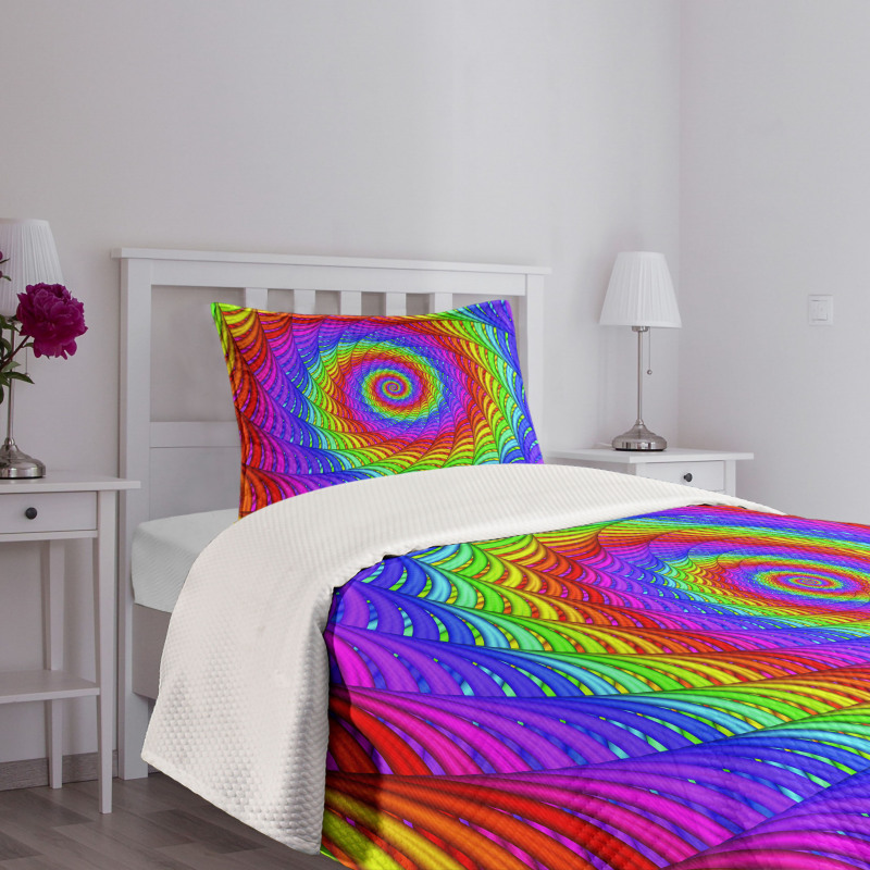 Contemporary Psychedelic Bedspread Set