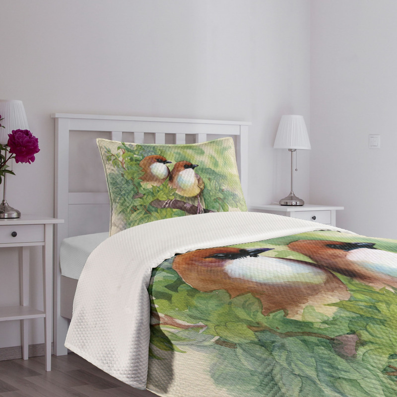 Pair of House Sparrow Bedspread Set