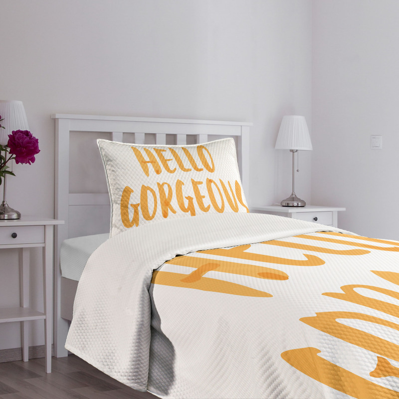 Font Bedspread Set